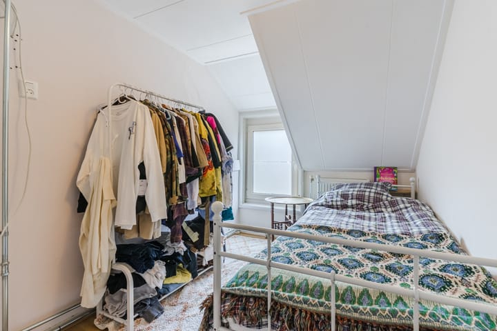 Foto 26 van Valkenierstraat 36