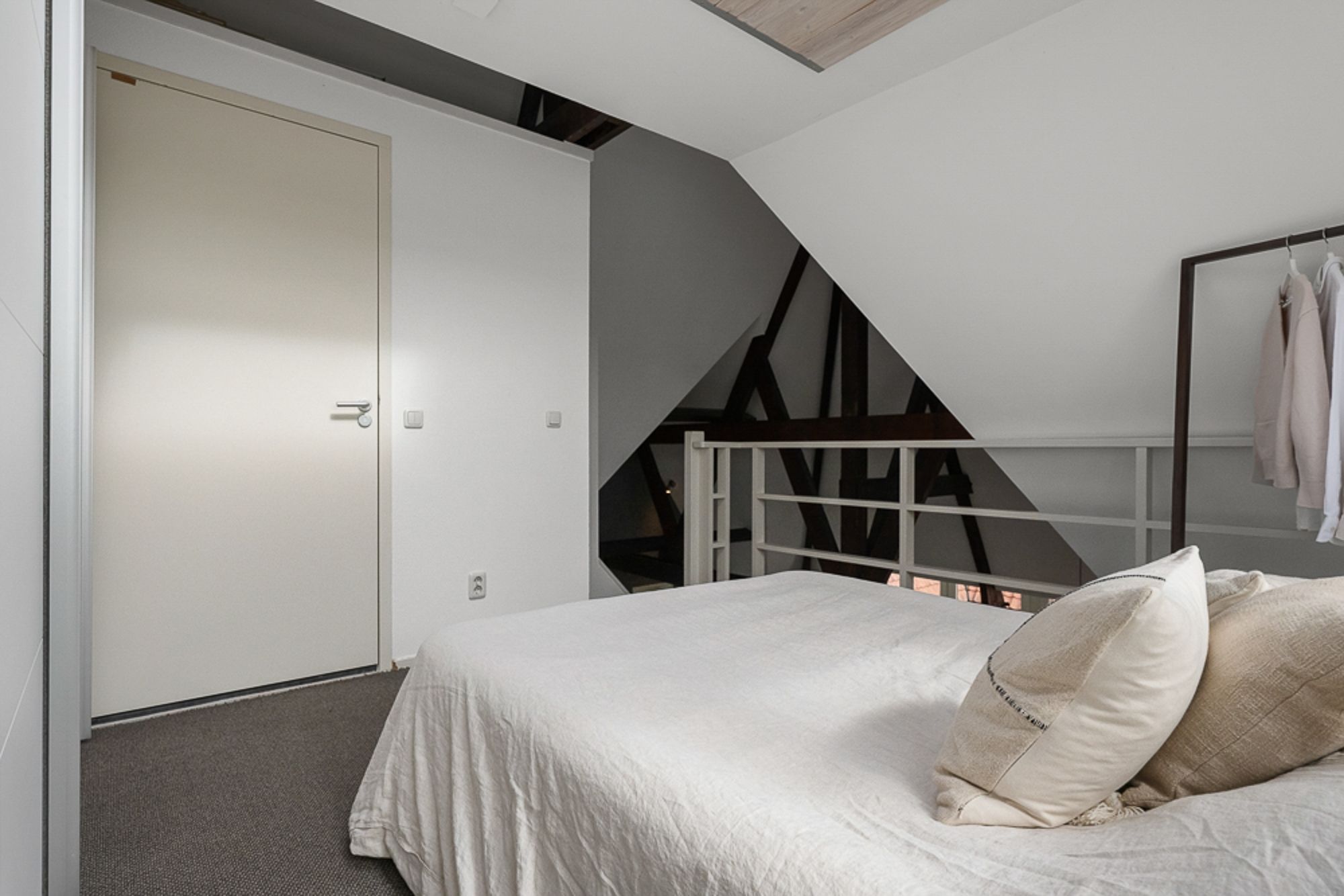 Photo 21 of Langebuurt 29-E