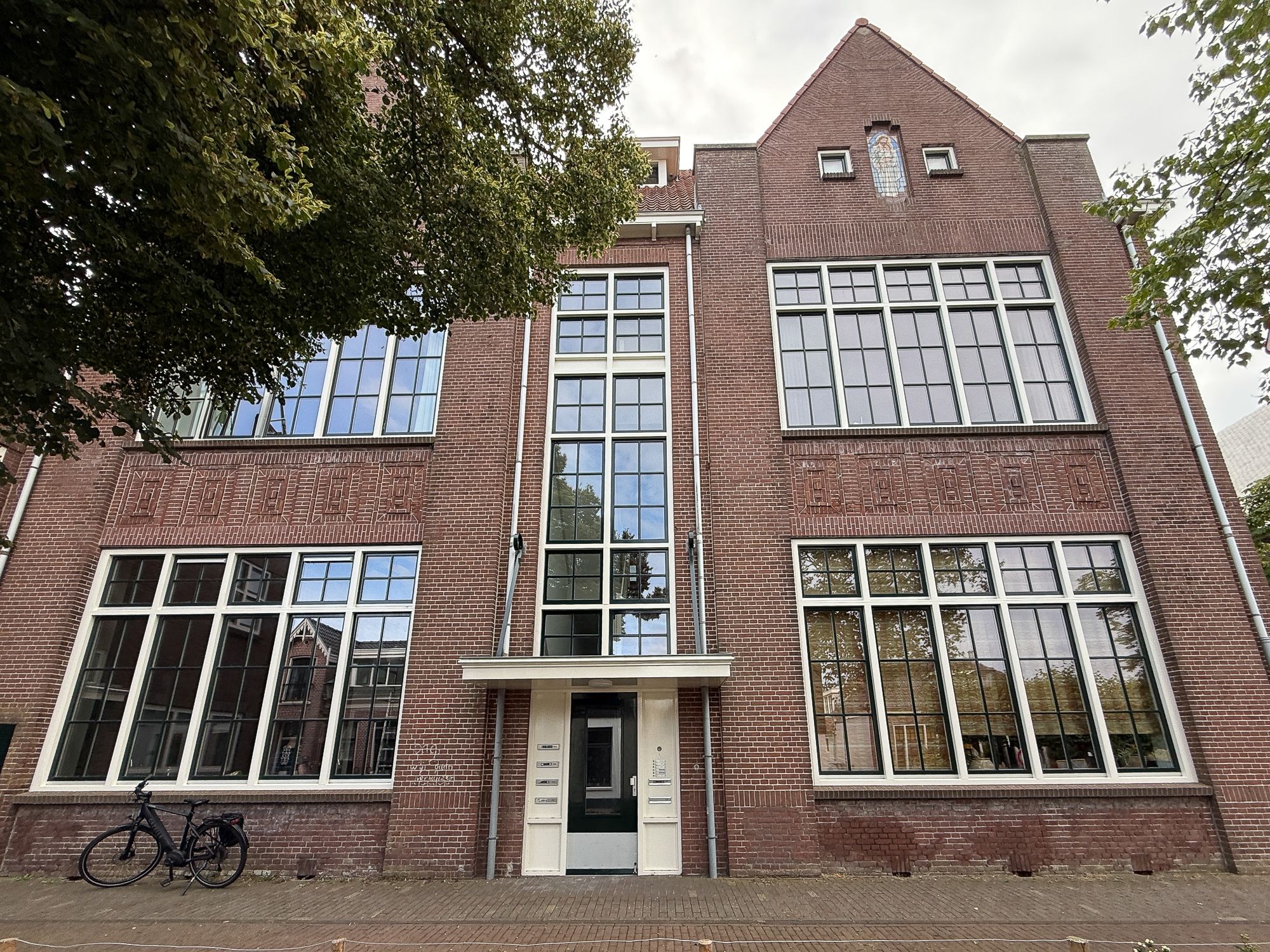 Photo 30 of Langebuurt 29-E