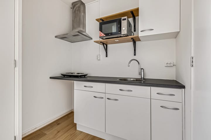 Foto 9 van Stationsweg 50-B