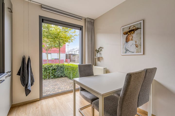 Foto 12 van Eemswaard 36