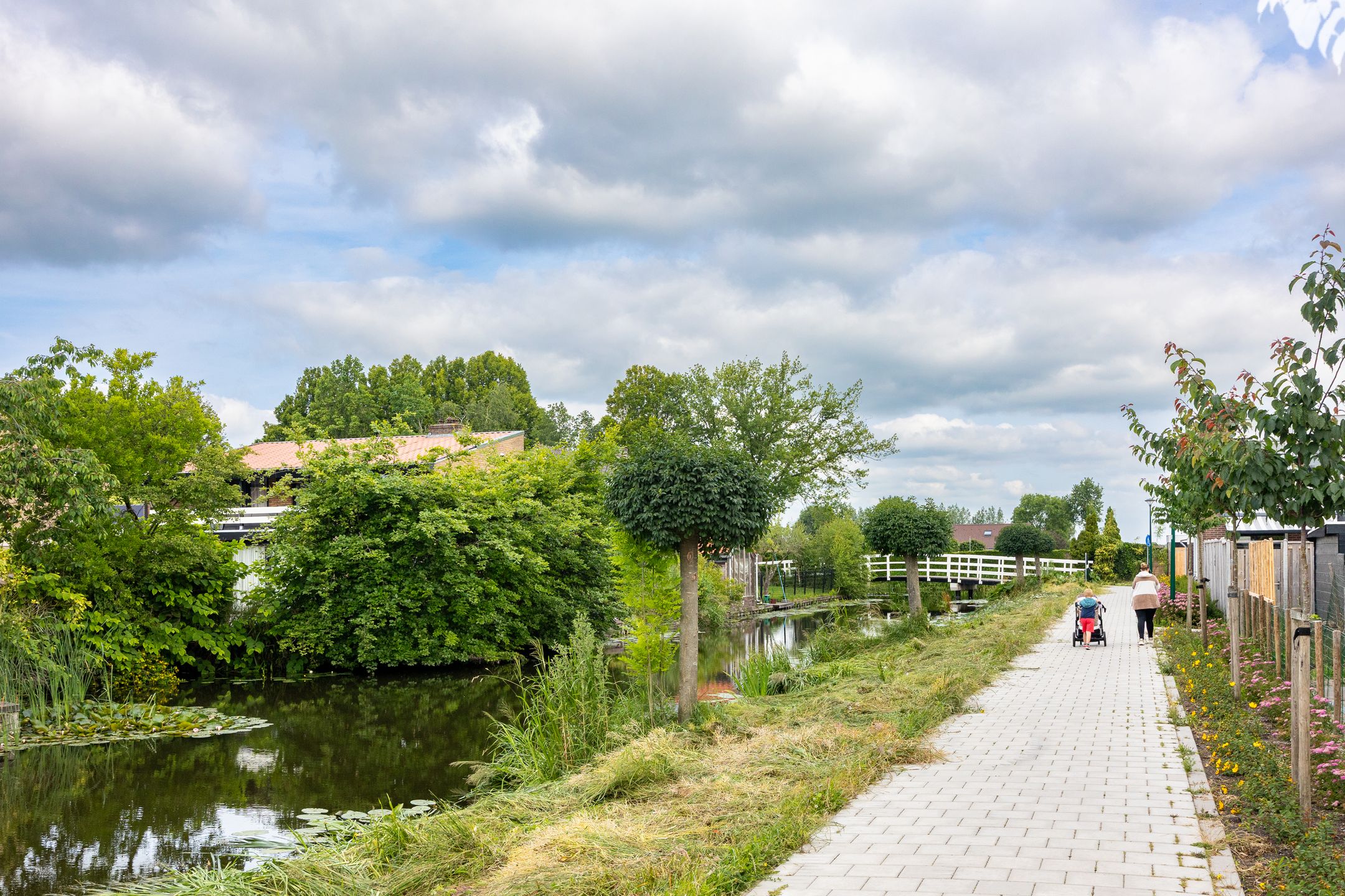 Foto 45 van de Weide 41