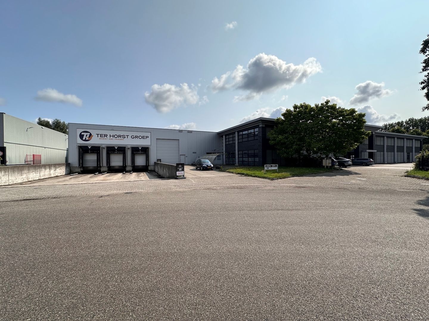 View photo 1 of Edisonstraat 65