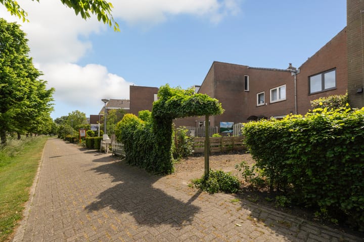 Photo 2 of Pieter Wariuslaan 78