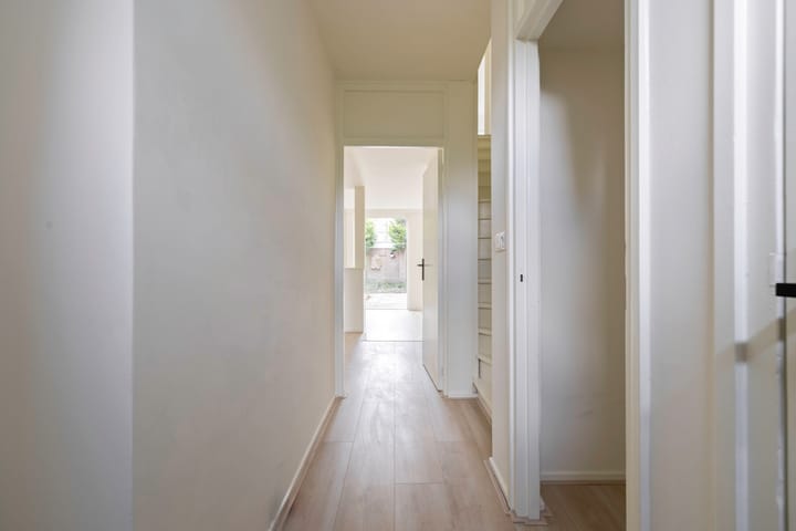 Photo 15 of Pieter Wariuslaan 78