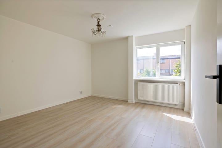 Photo 18 of Pieter Wariuslaan 78