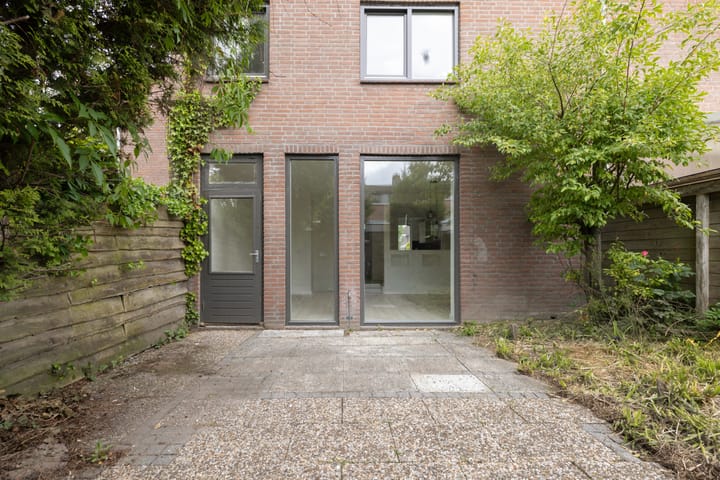 Photo 32 of Pieter Wariuslaan 78