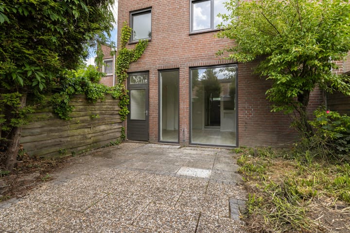 Photo 31 of Pieter Wariuslaan 78