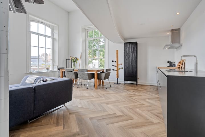 Foto 2 van Van Karnebeekstraat 67-D