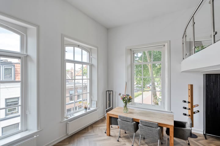 Foto 12 van Van Karnebeekstraat 67-D