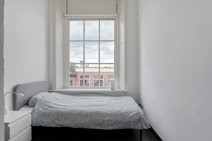 Foto 18 van Van Karnebeekstraat 67-D