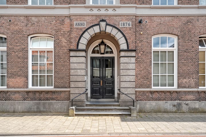 Foto 39 van Van Karnebeekstraat 67-D