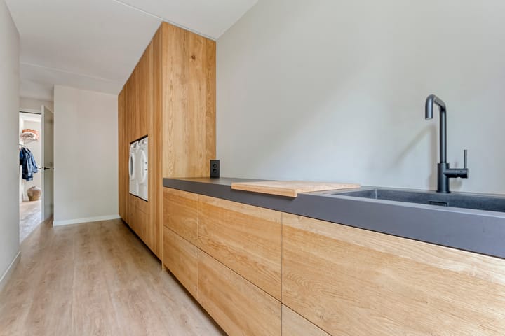 Photo 34 of Veldhuisweg 1-A