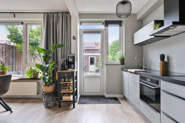 Foto 8 van Passedwarsstraat 42