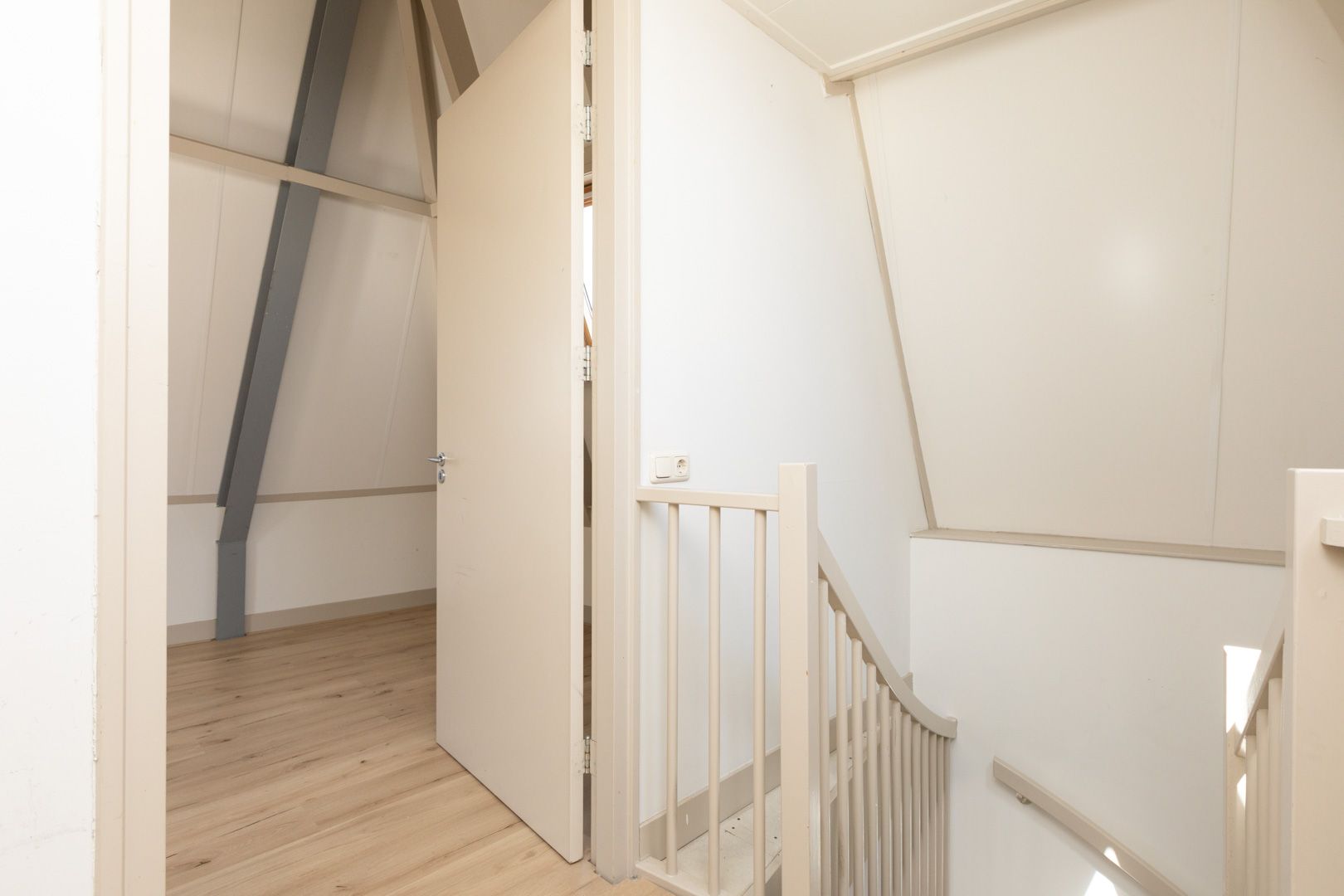 Foto 21 van Hoogend 28-A