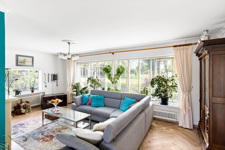 Foto 9 van Burgemeester van Woelderenlaan 58