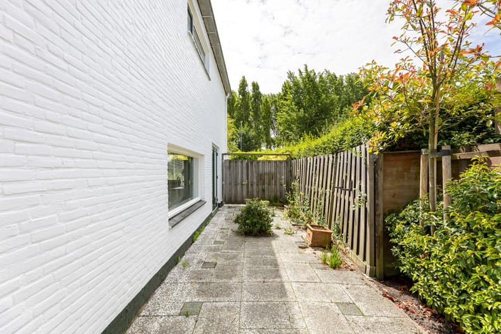 Foto 24 van Burgemeester van Woelderenlaan 58