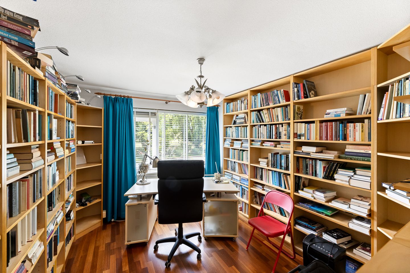 Foto 35 van Burgemeester van Woelderenlaan 58