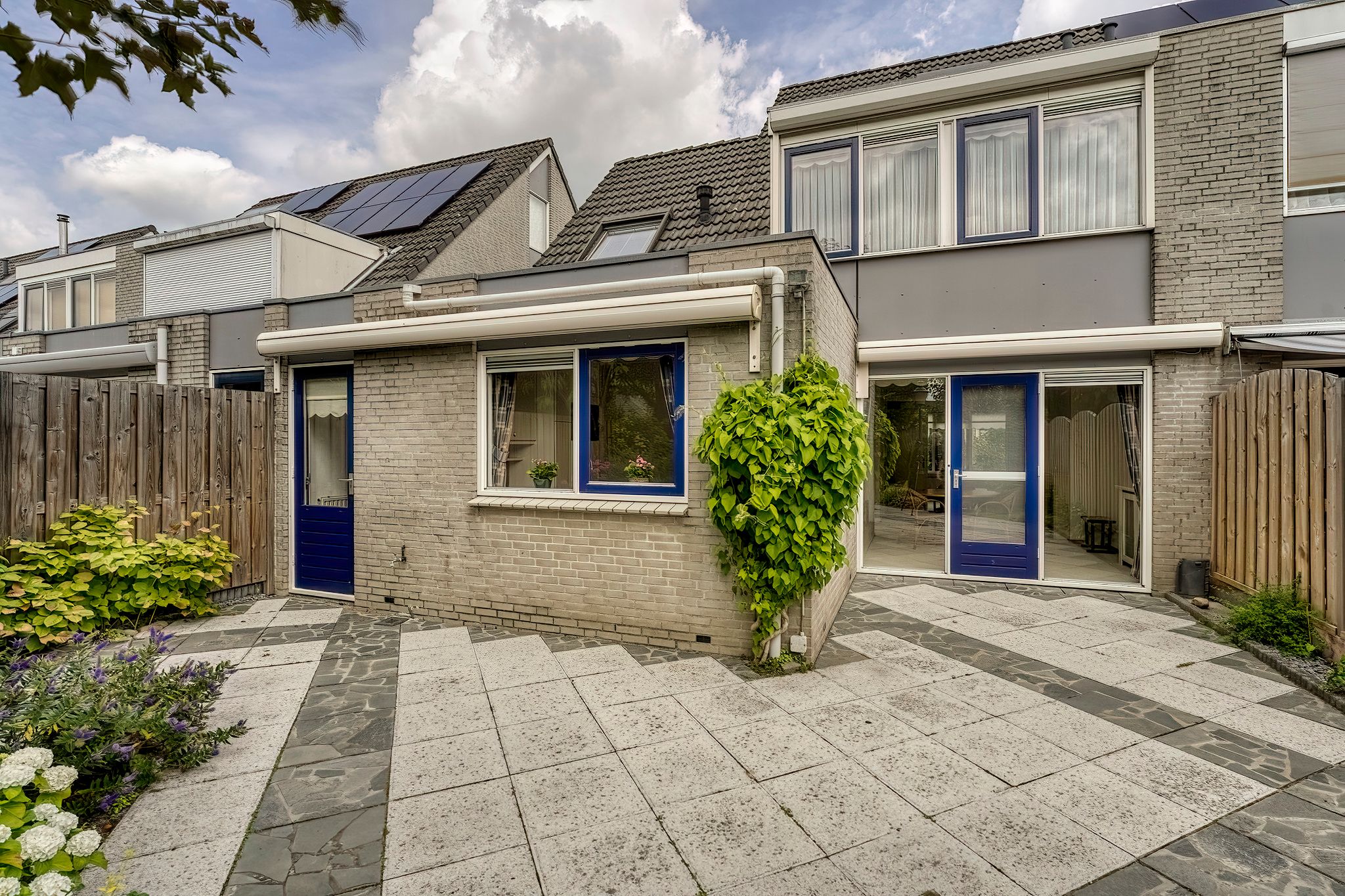 Photo 36 of De Til 15