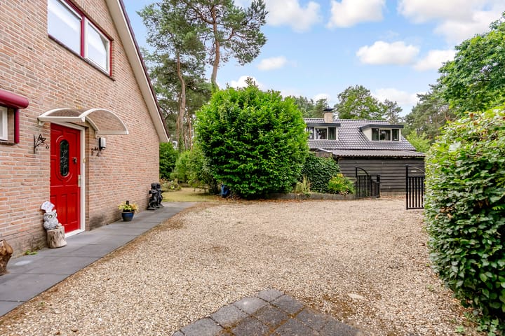 Foto 3 van Parallelweg 26-34