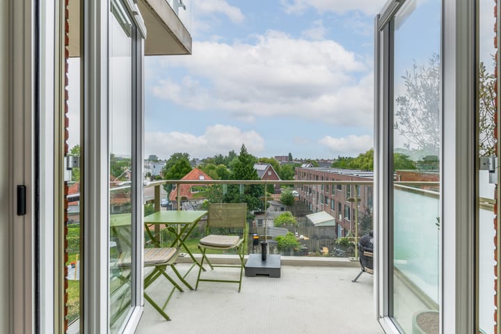 Foto 40 van Pablo Picassostraat 532