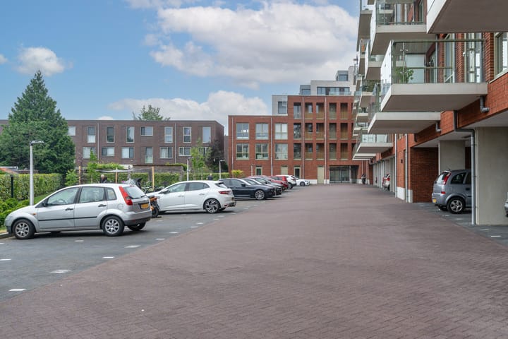 Foto 47 van Pablo Picassostraat 532