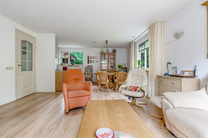 Foto 12 van Parallelweg 26-34