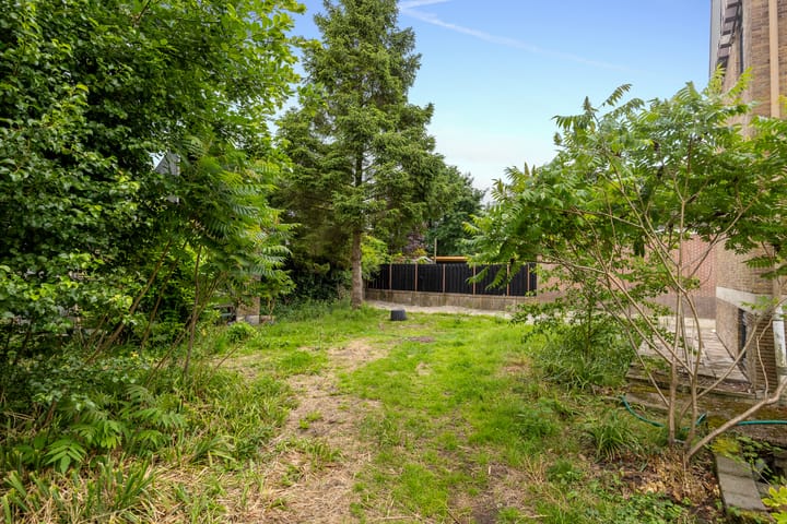 Photo 5 of Straatweg 128-A