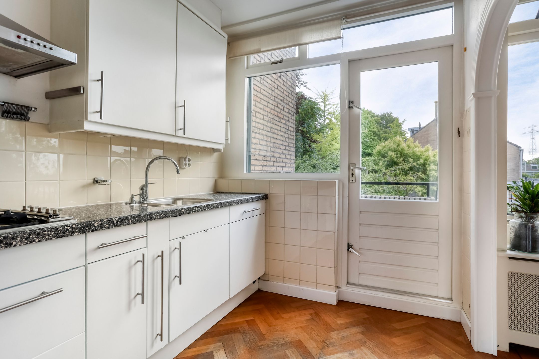 Foto 21 van President Kennedylaan 146