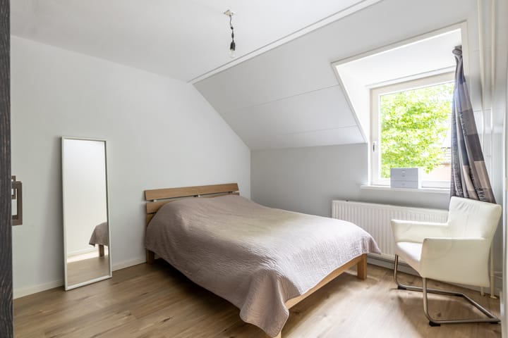 Foto 19 van Plataan 27