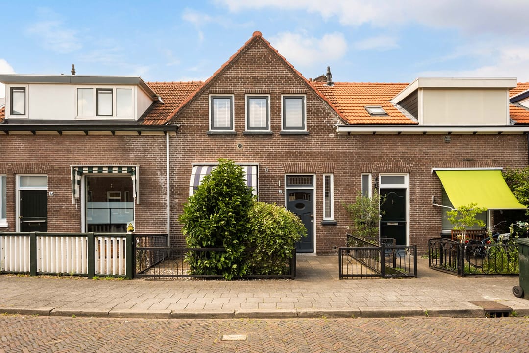 Photo 1 of Van Galenstraat 32