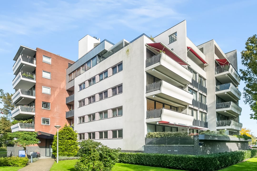 Photo 2 of Chet Bakerstraat 5