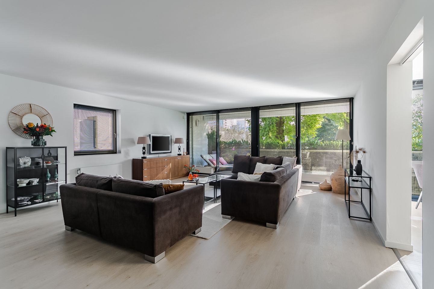 Photo 4 of Chet Bakerstraat 5