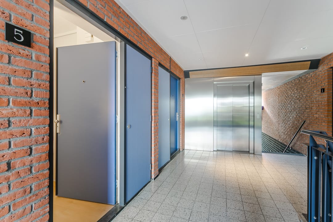 Photo 22 of Chet Bakerstraat 5