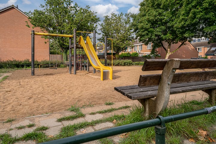 Foto 4 van Meidoornlaan 4