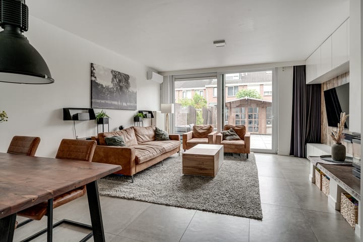 Foto 20 van Meidoornlaan 4