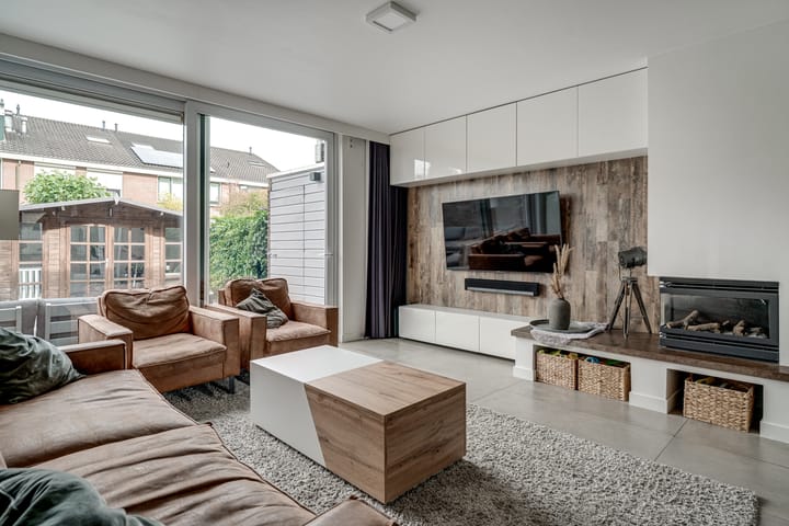 Foto 23 van Meidoornlaan 4