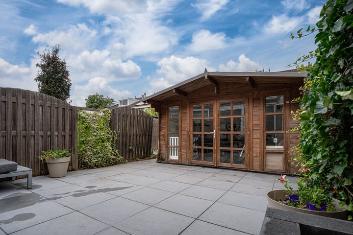 Foto 26 van Meidoornlaan 4