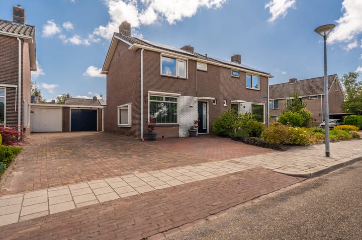 Foto 9 van Mondsteen 43