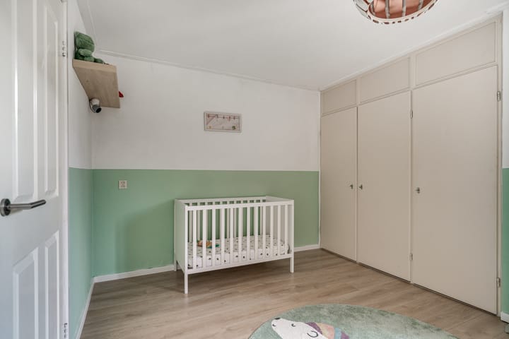 Foto 38 van Meidoornlaan 4