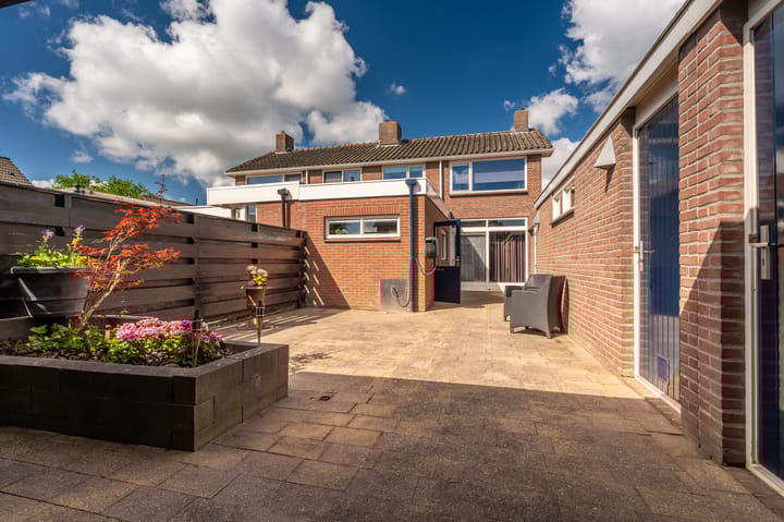 Foto 16 van Mondsteen 43