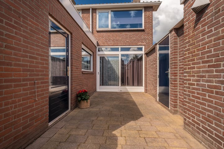 Foto 21 van Mondsteen 43