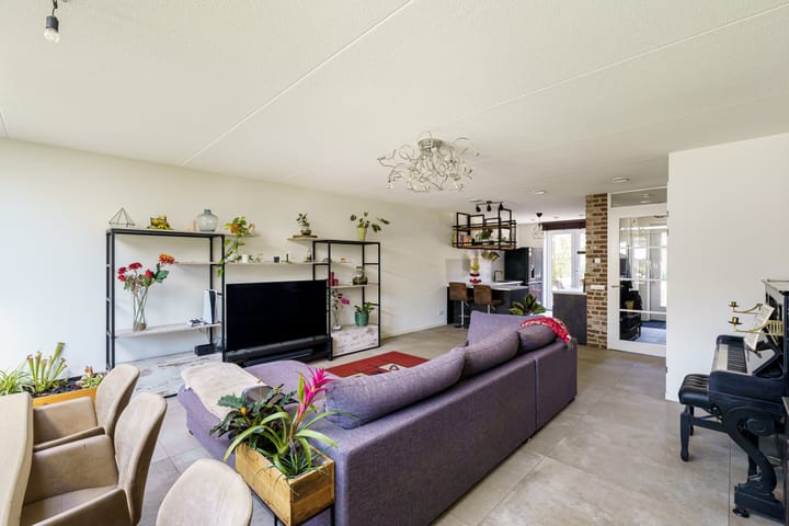 Foto 9 van Brilduiker 16