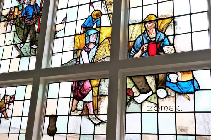 Photo 6 of Burgemeester Scholtensplein 11