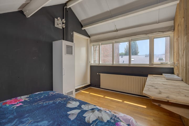 Photo 23 of Pastoor Huissenstraat 8