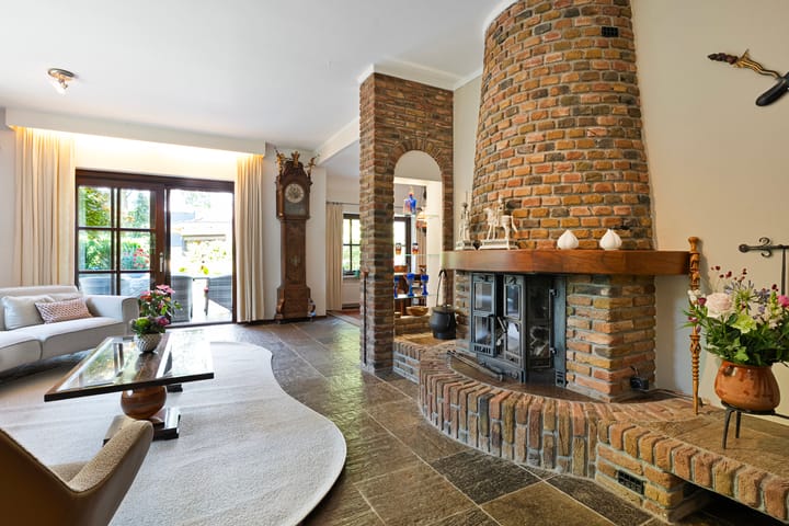 Photo 18 of Lage Esweg 5-A