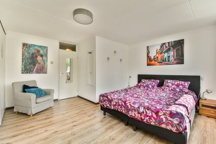 Foto 13 van Meindert Hobbemastraat 133