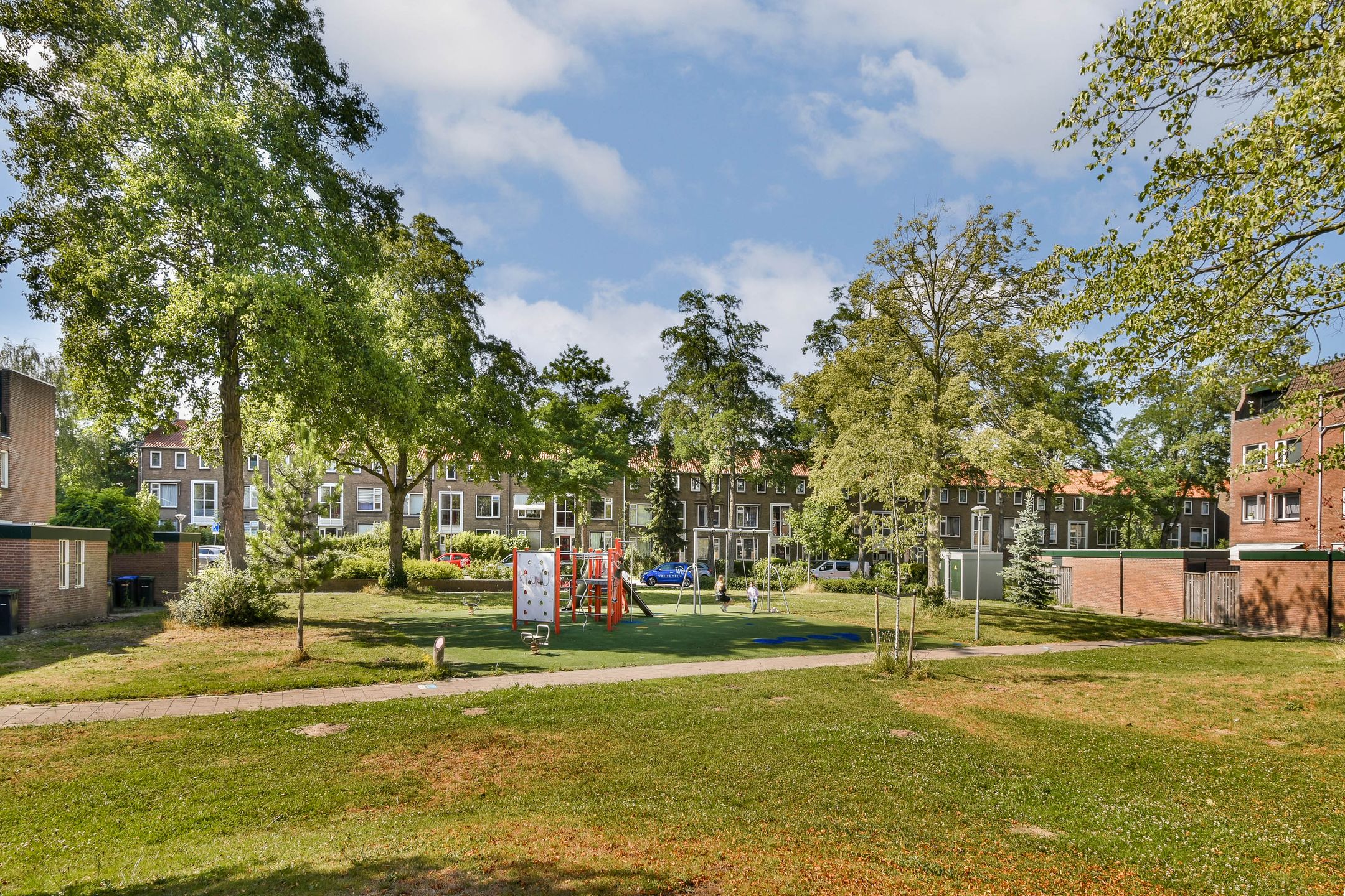 Photo 21 of Meindert Hobbemastraat 133