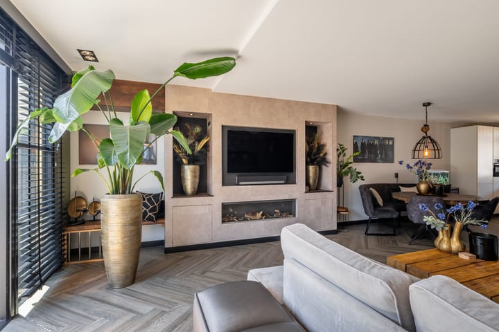 Foto 11 van Cort van der Lindenstraat 14