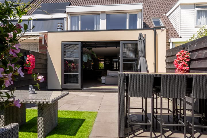 Foto 16 van Cort van der Lindenstraat 14